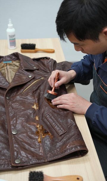 皮衣翻新材料_皮衣翻新上色150元_翻毛皮皮衣维修修复翻新 上色
